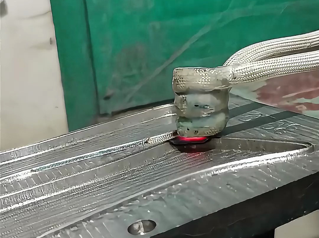 模具邊緣強度差？高頻局部淬火讓耐用性飆升300%！