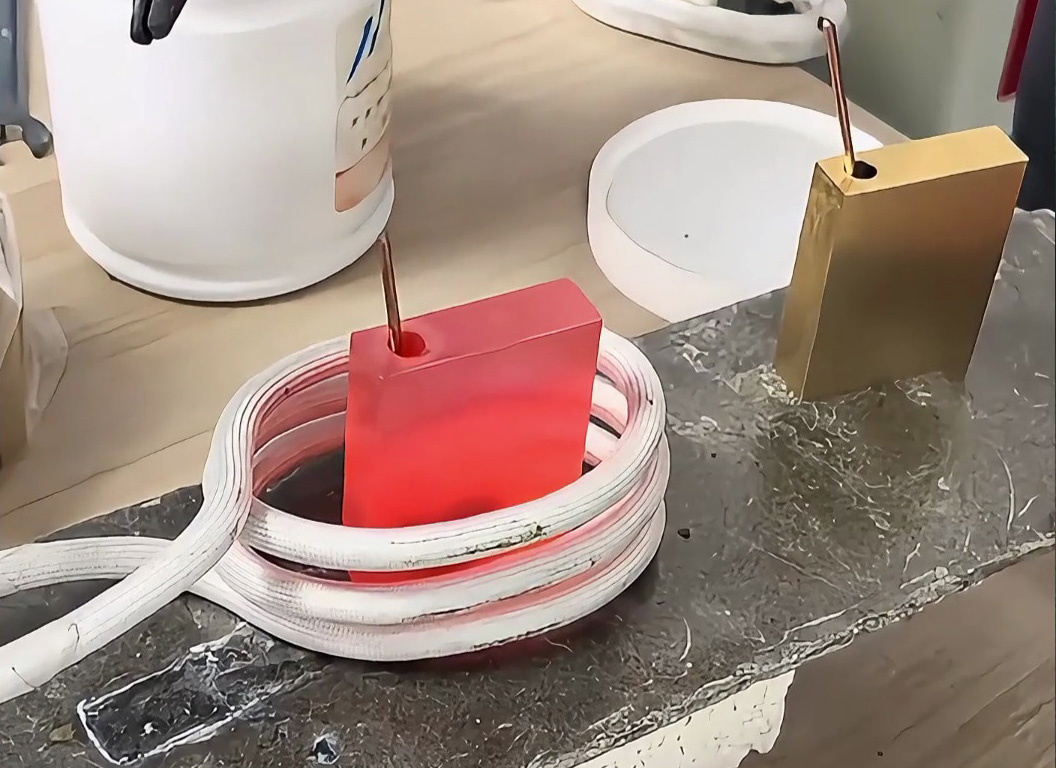 黃銅釬焊天花板！海拓高頻焊接機10秒搞定打火機殼體焊接測試