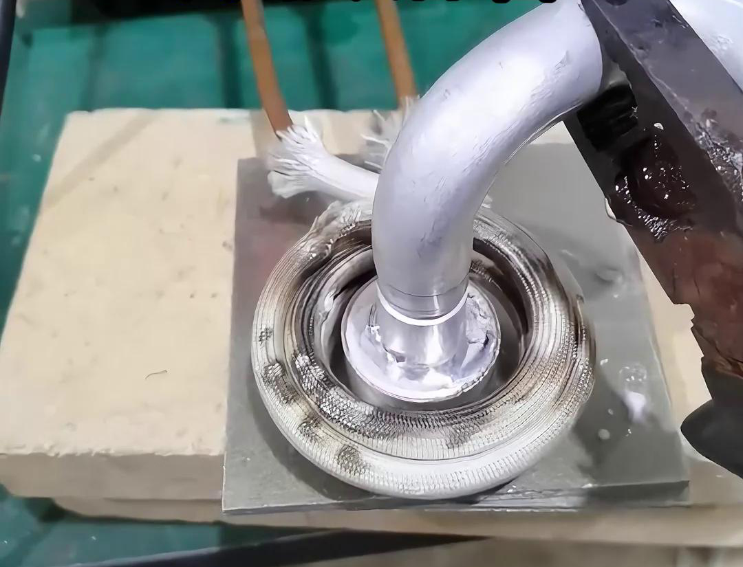 為什么使用高頻焊機焊接鋁管的優勢不是那么明顯