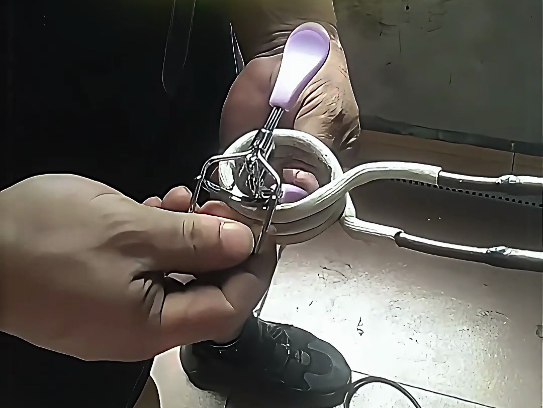 眉毛夾熱拔新方法，高頻加熱機讓你輕松搞定金屬塑料分離