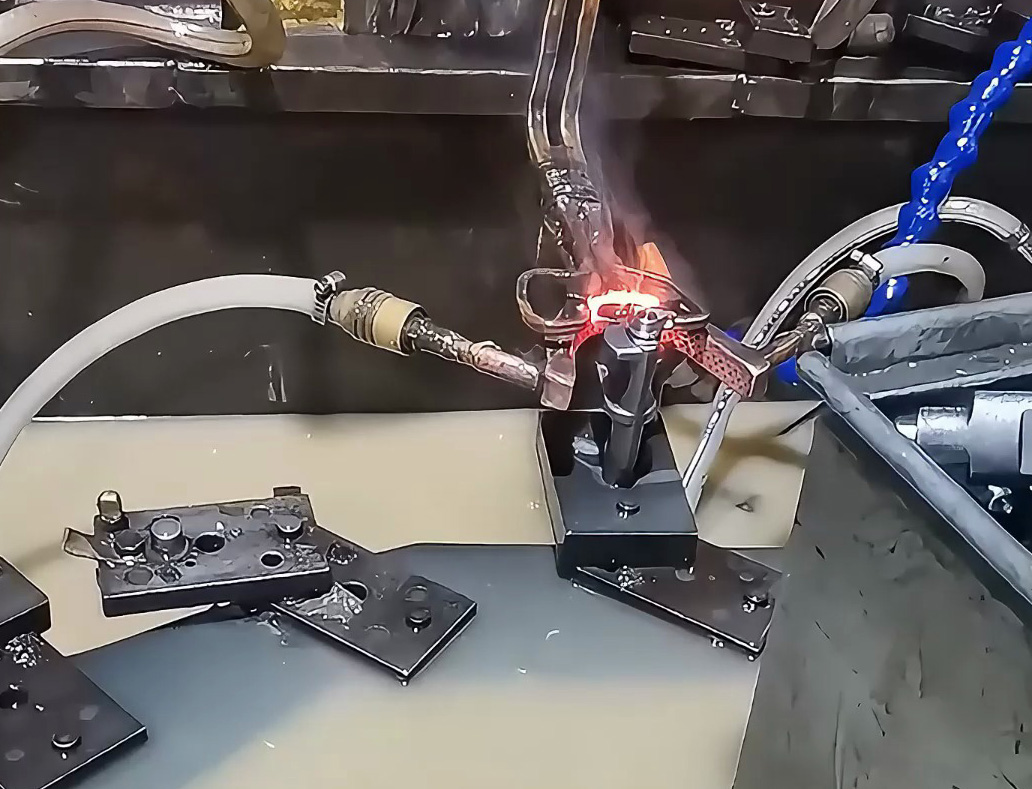 超高頻淬火機(jī)床數(shù)控淬火，加熱速度快 淬火層均勻